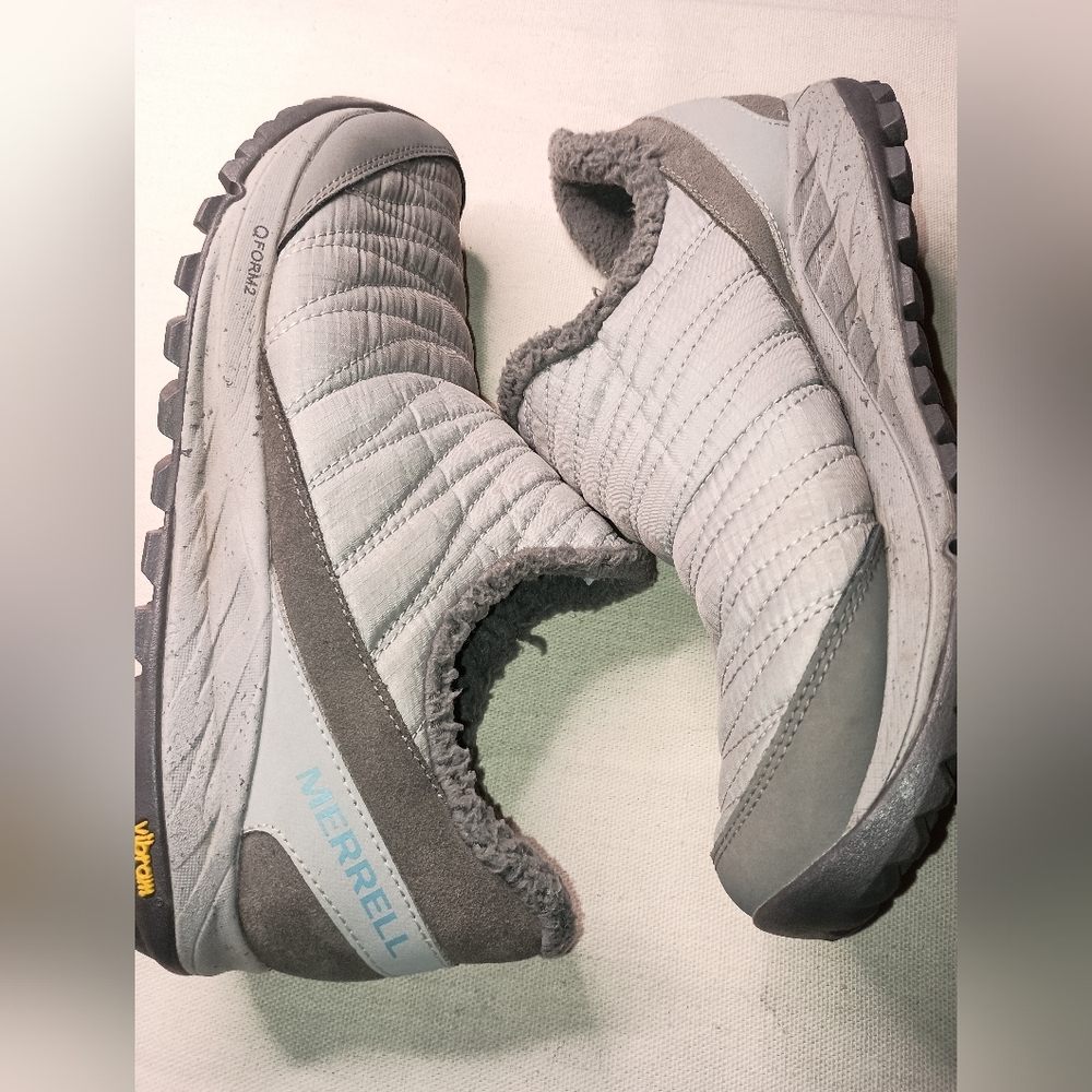 Merrells Fleece Gray Lined Outdoors Cozy‎ Warm Winter Fall Slip-Ons Mocassins
